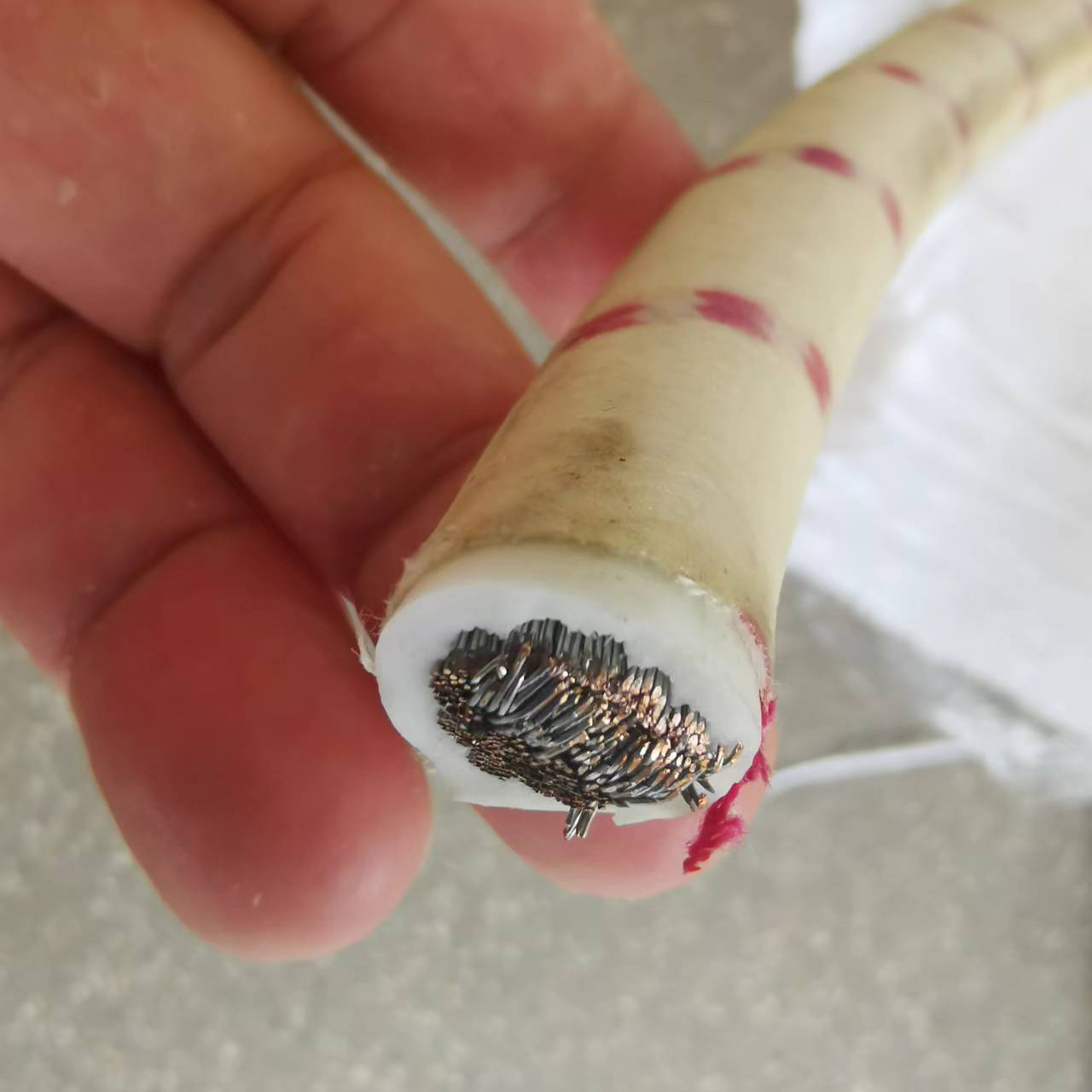 AGRP硅橡胶编织高温线